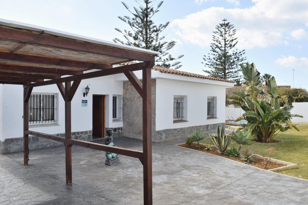 Villa Maria Elena, En Fuente Del Gallo コニル・デ・ラ・フロンテラ エクステリア 写真